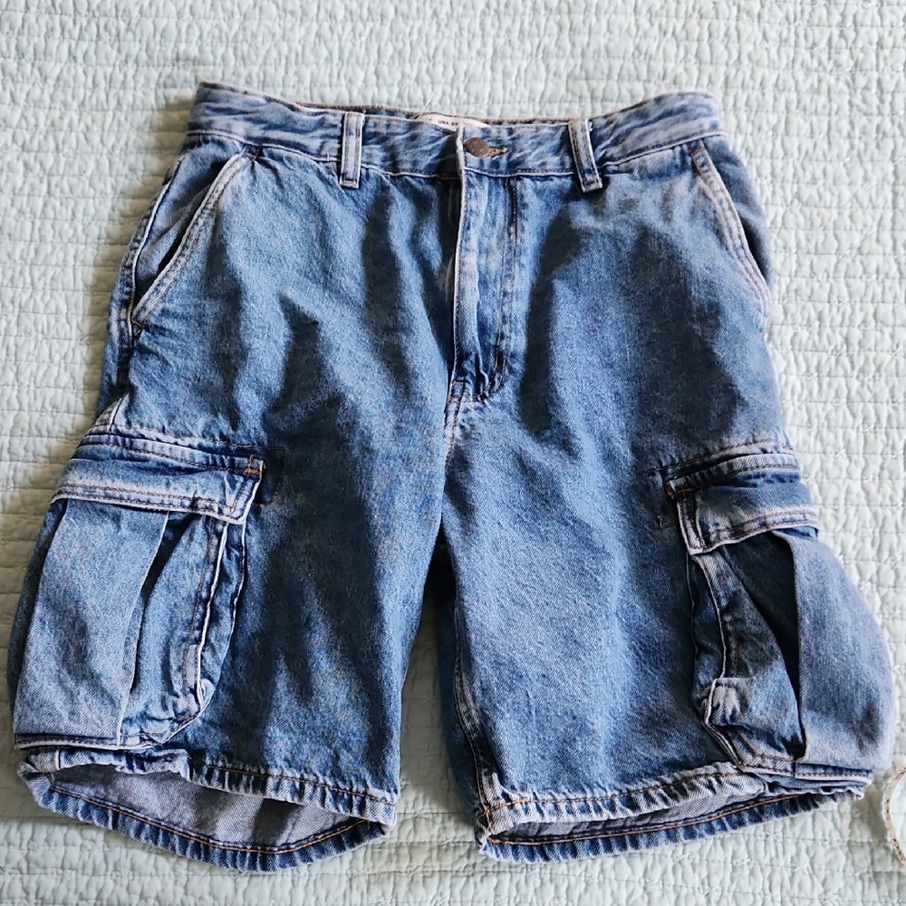 Pull&Bear Light Blue Cargo Shorts